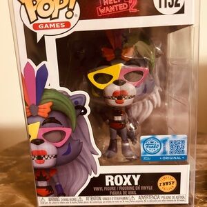 Funko Pop! Vinyl FNAF Help Wanted 2 Roxy #1132 Limited Chase Figure
